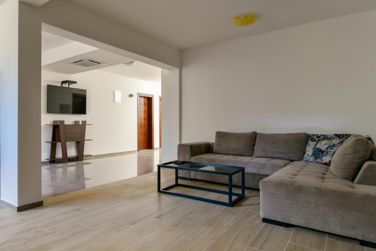 Apartmani Djurovic Ούλτσιν Εξωτερικό φωτογραφία